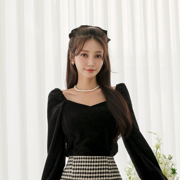 Ode Velvet Beige Cream Hair Bow Barrette - Picture 5 of 5